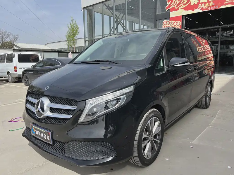 Mercedes-Benz V-Class