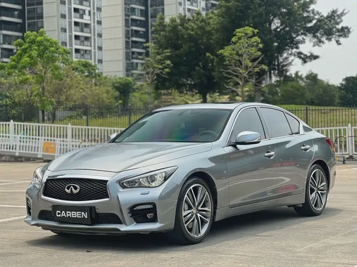 Infiniti Q50 2015