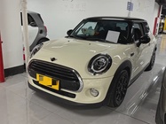 MINI Other 2019