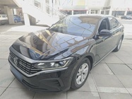 Volkswagen Passat 2023