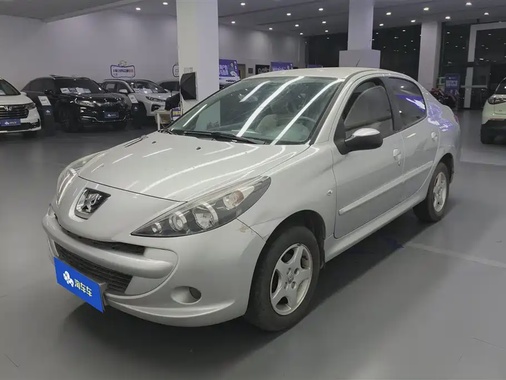 Peugeot 207 2014
