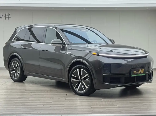 Li Auto L8 2024