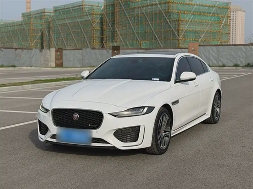 Jaguar XE 2022