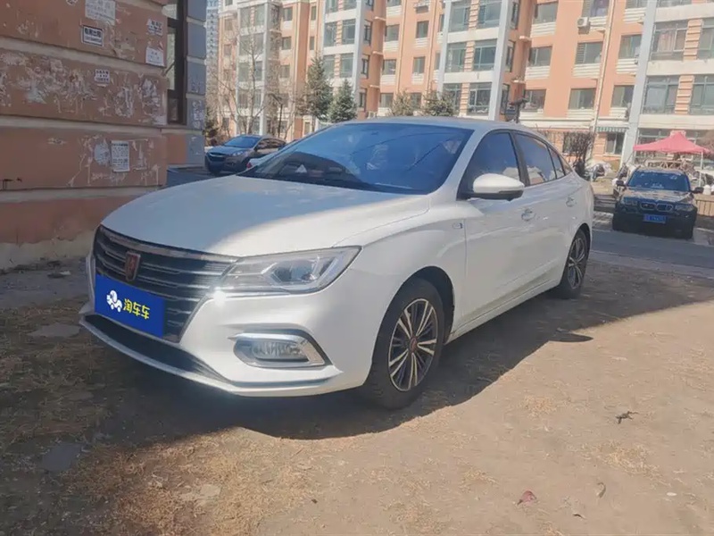 Roewe i5