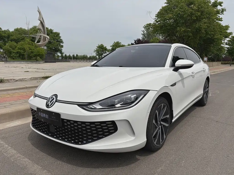 Volkswagen Lamando