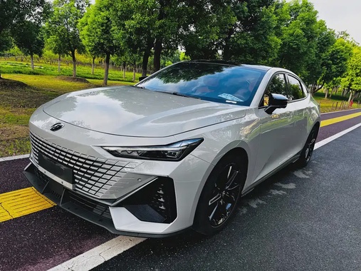 Changan UNI-V 2023