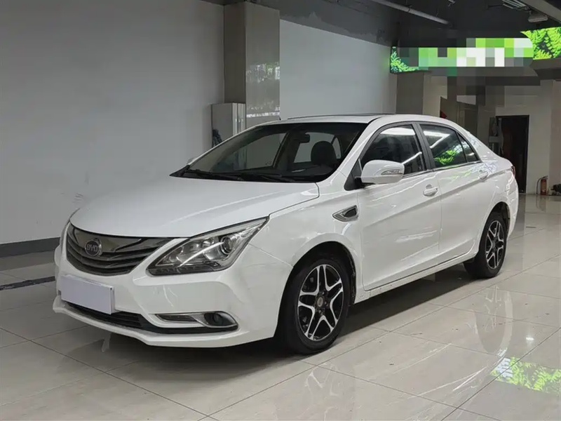 BYD G5