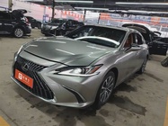Lexus ES 2024