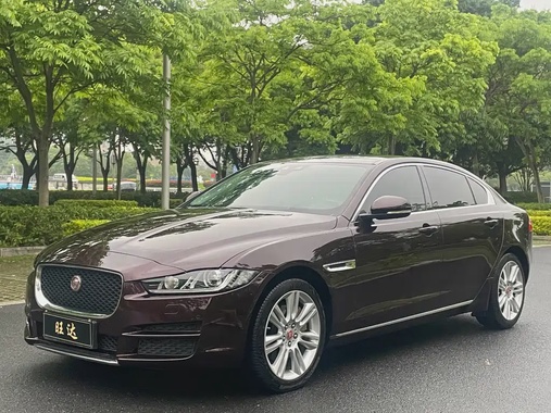 Jaguar XE 2019