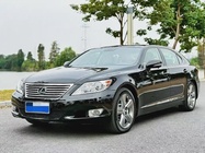 Lexus LS 2011