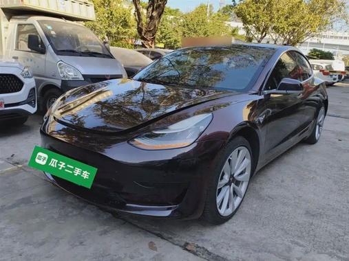 Tesla Model 3 2020