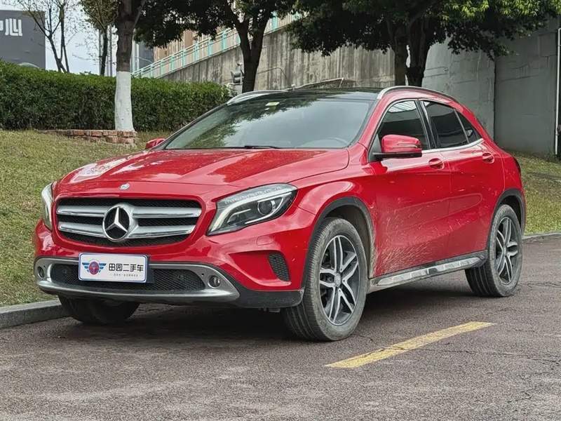 Mercedes-Benz GLA-Class