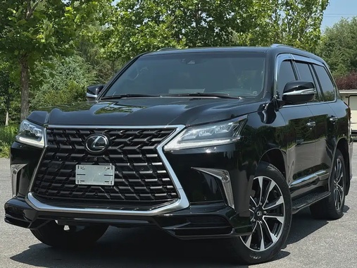 Lexus LX 2022