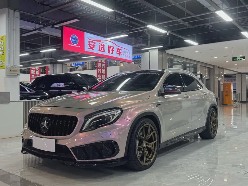 Mercedes-Benz GLA-Class