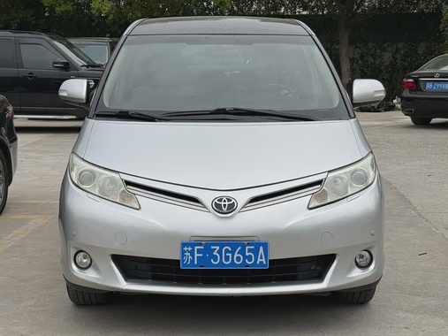 Toyota Previa 2015