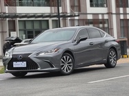 Lexus ES 2019