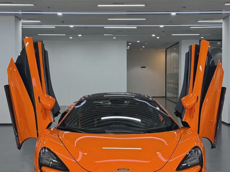 McLaren 570