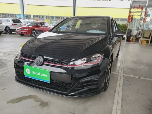 Volkswagen Golf 2020