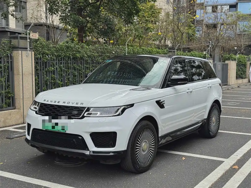 Land Rover Sport