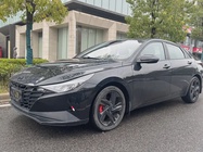 Hyundai Elantra 2022