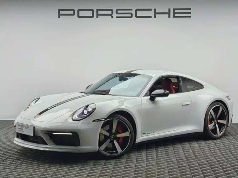 Porsche 911
