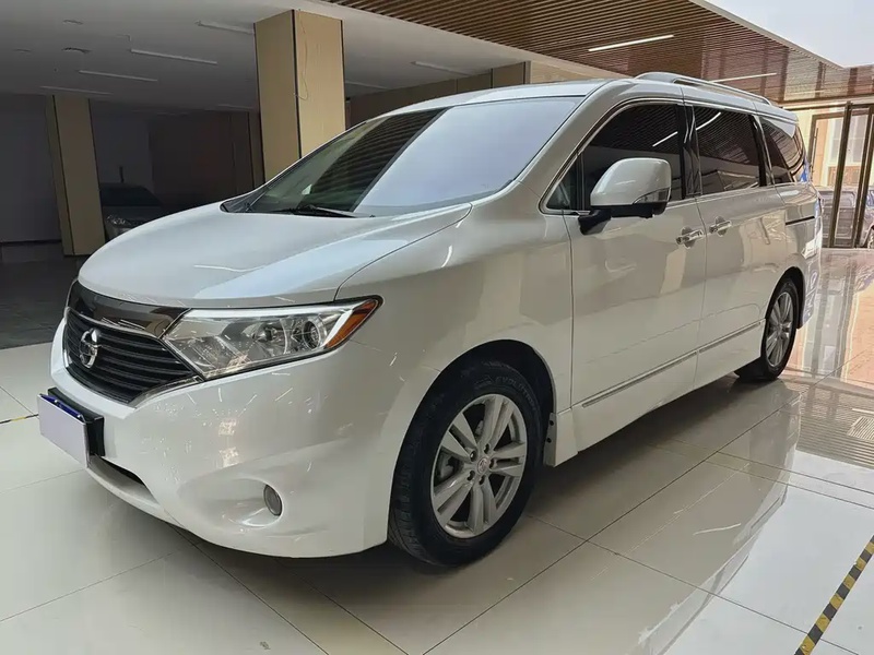 Nissan Quest