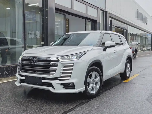 Toyota Highlander 2025