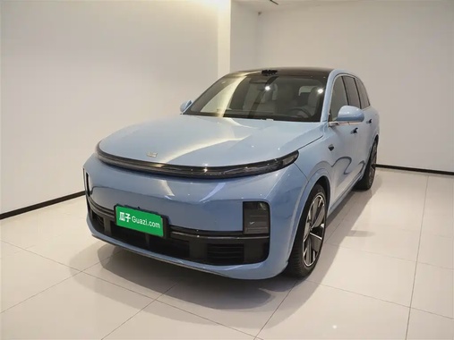 Li Auto L8 2025