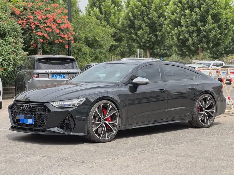 Audi S7