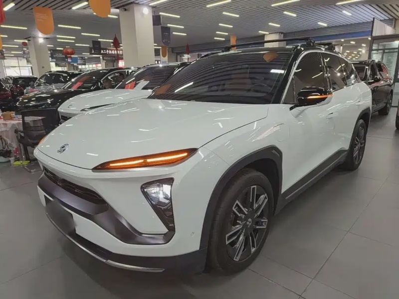 NIO ES6