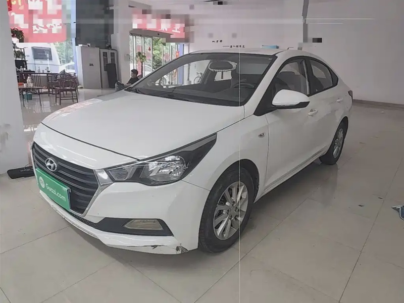 Hyundai Verna