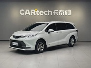 Toyota Sienna 2024