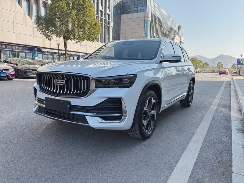 Geely Xingyue L