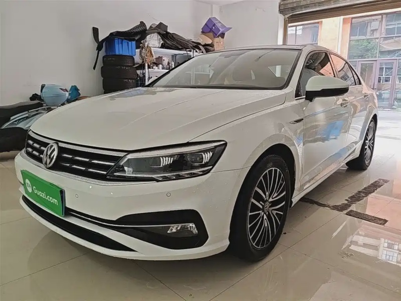 Volkswagen Lamando