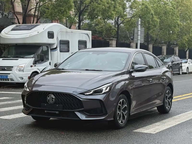 MG MG5
