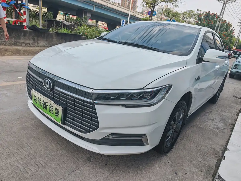 BYD Qin