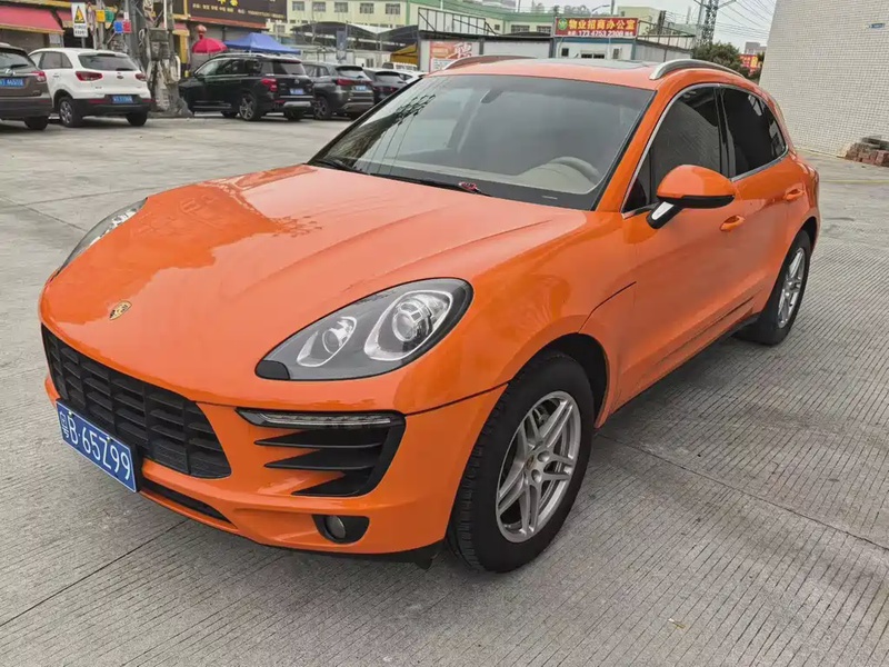 Porsche Macan