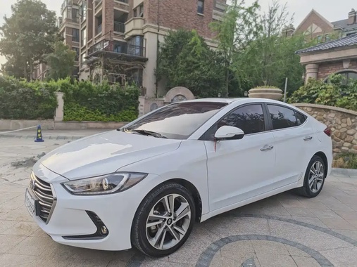 Hyundai Elantra 2018