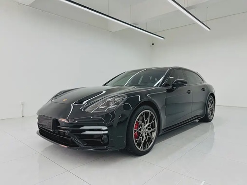 Porsche Panamera 2021
