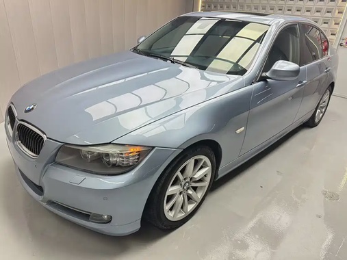 BMW 3 Series 2009