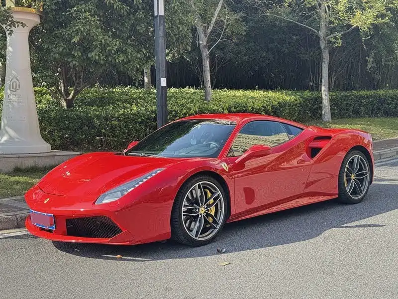 Ferrari 488