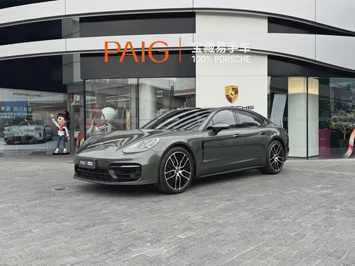 Porsche Panamera 2023