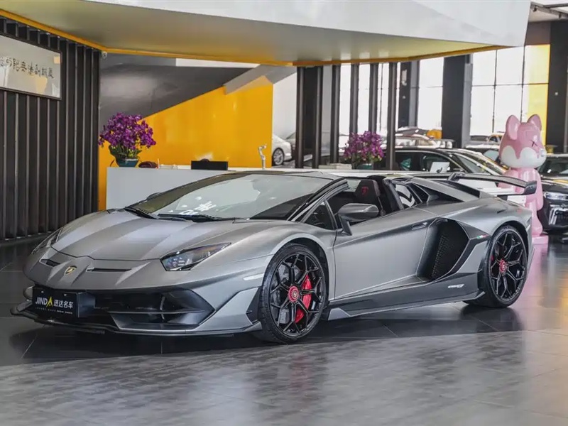 Lamborghini Aventador