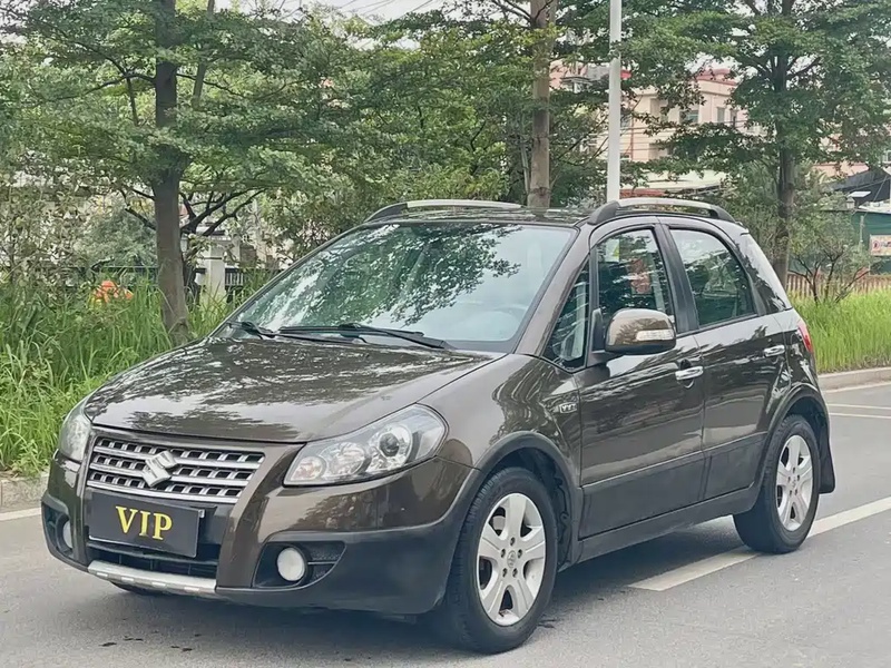 Suzuki SX4