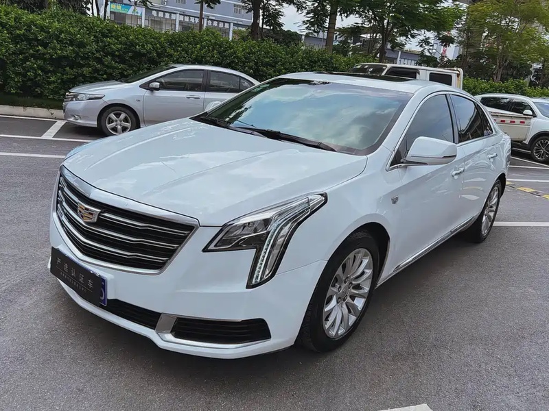 Cadillac XTS