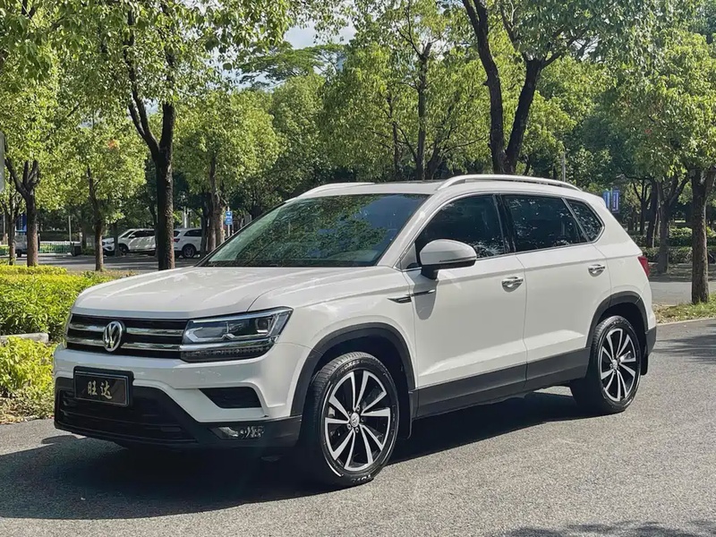 Volkswagen Tharu