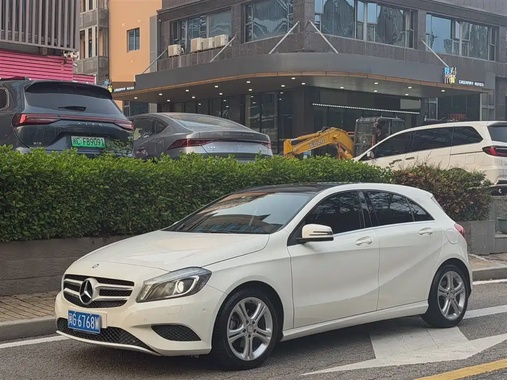 Mercedes-Benz A-Class 2015