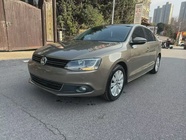Volkswagen Sagitar 2014