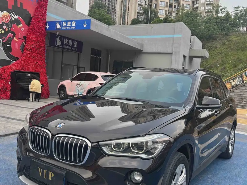 BMW X1
