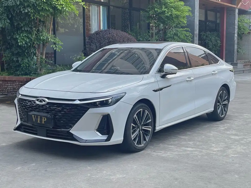 Chery Arrizo 8